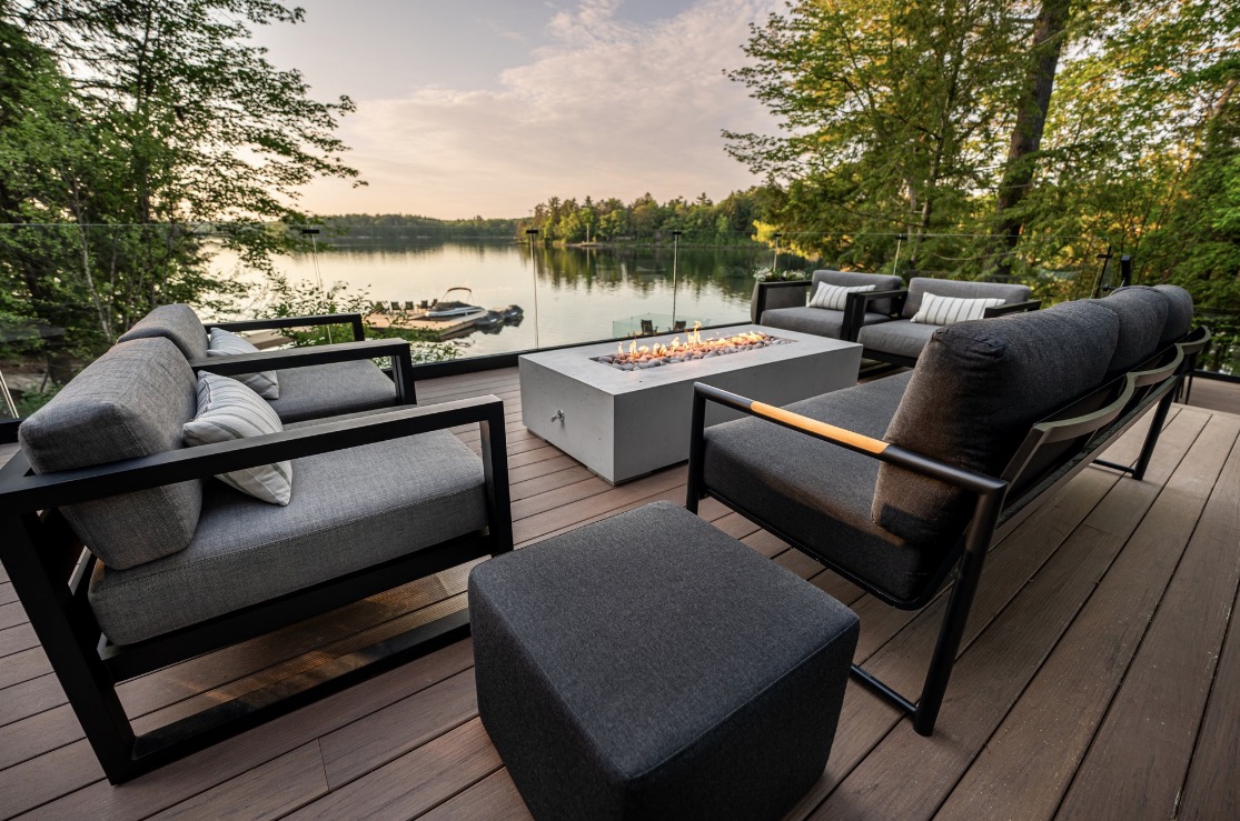 Luxury-Villa-Living-Gagnon-Canada-4 Luxury-Villa-Living-Gagnon-Canada-4