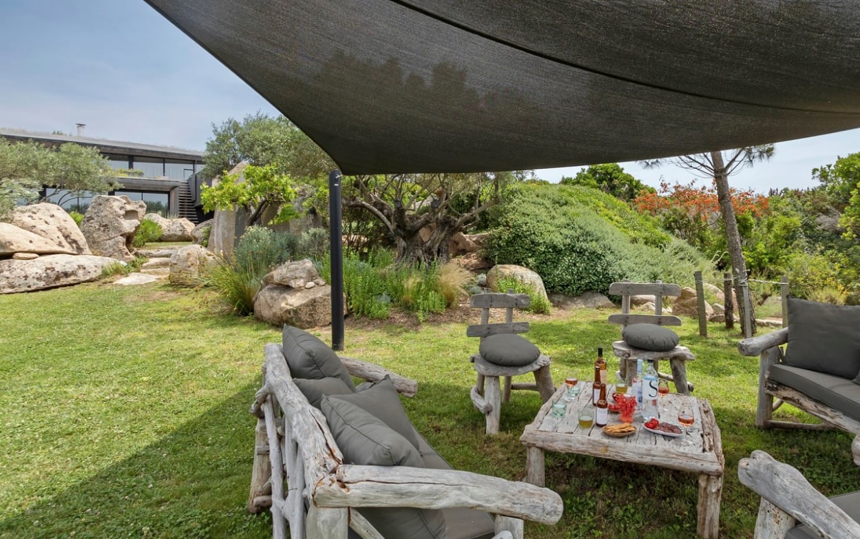 Luxury-Villa-Living-Villa-Bleu-Corsica-9