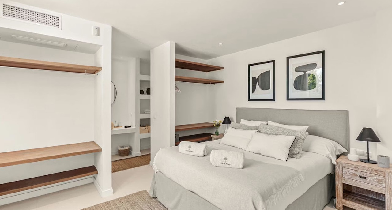 Luxury-Villa-Living-Villa-Cereza-Ibiza-17 Luxury-Villa-Living-Villa-Cereza-Ibiza-17