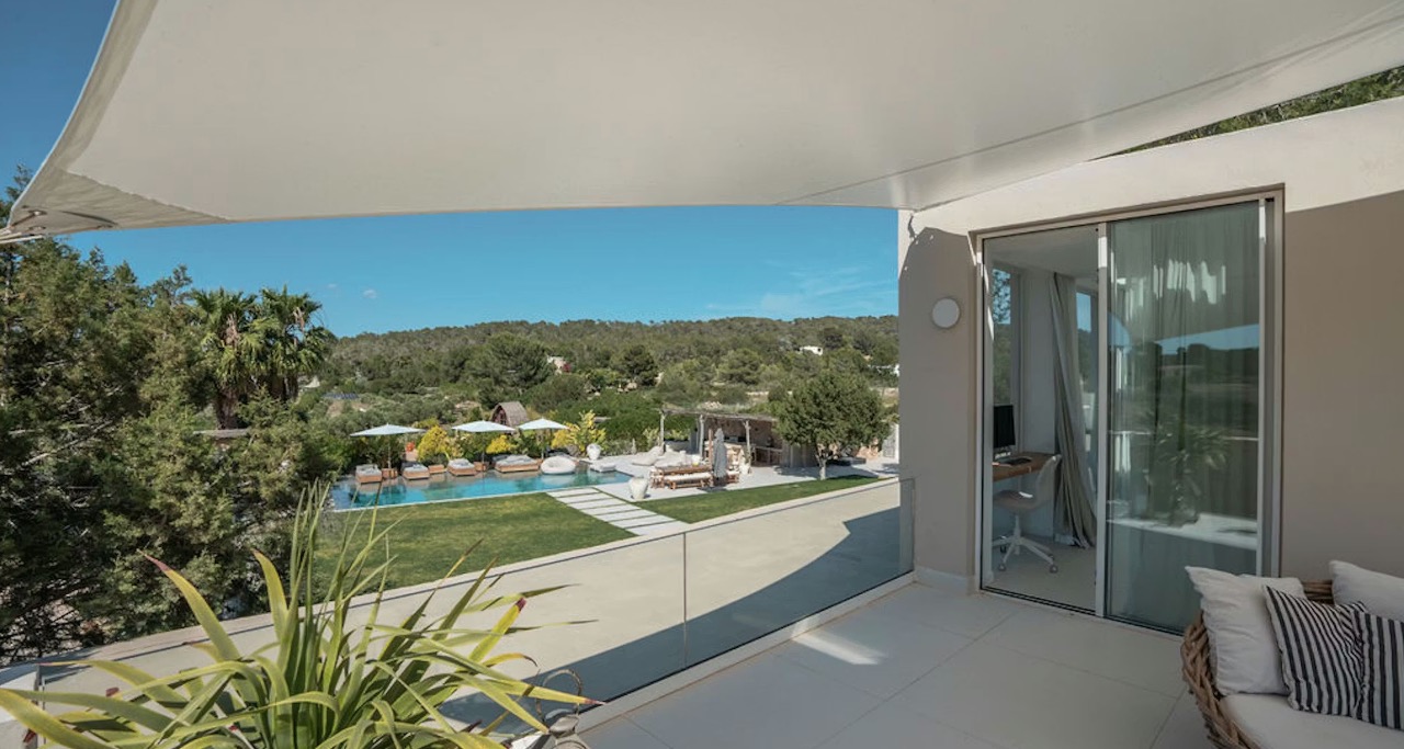 Luxury-Villa-Living-Villa-Cereza-Ibiza-21 Luxury-Villa-Living-Villa-Cereza-Ibiza-21