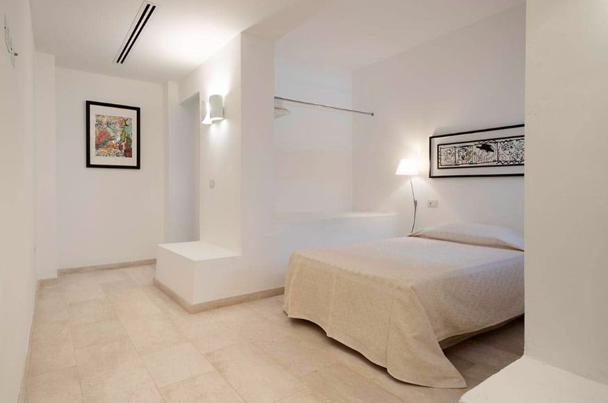 Luxury-Villa-Living-Villa-Coast-Sardinia–04-22 at 12.54.17