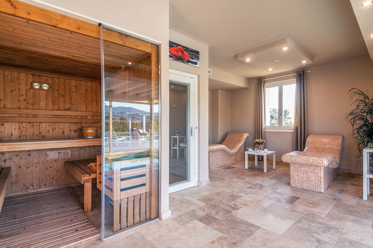 Luxury-Villa-Living-Villa-Durand-Italy-14