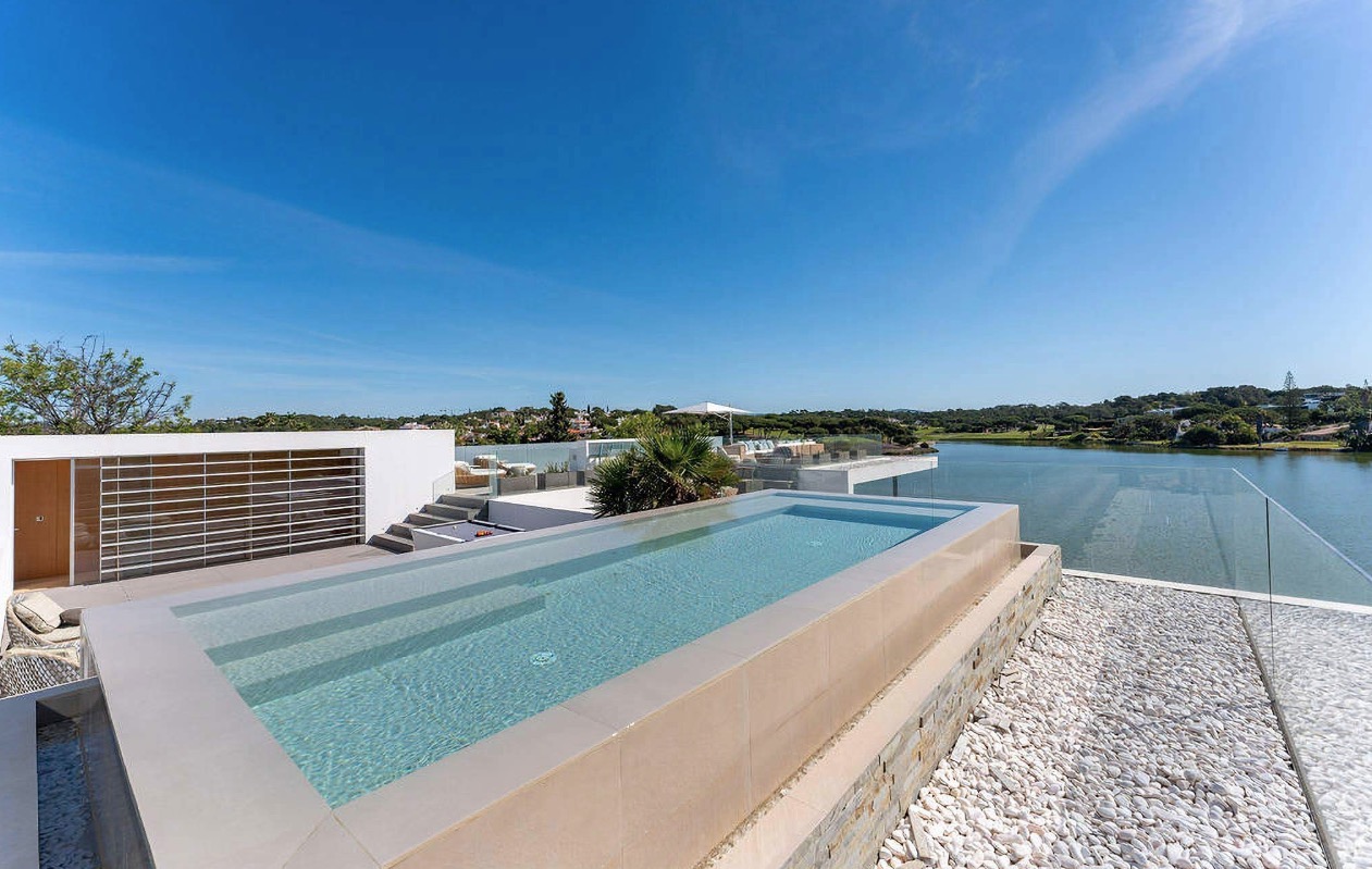 Luxury-Villa-Living-Villa-Fons-Portugal-3