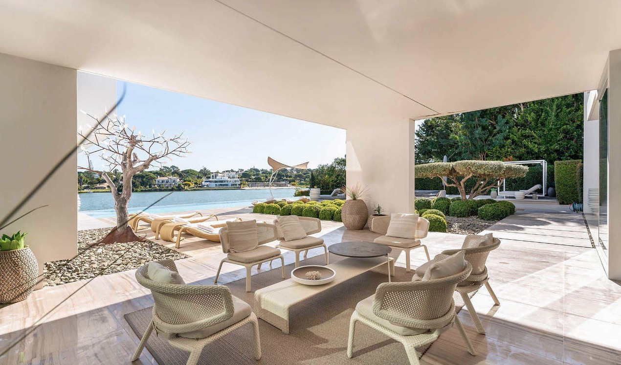 Luxury-Villa-Living-Villa-Fons-Portugal-37