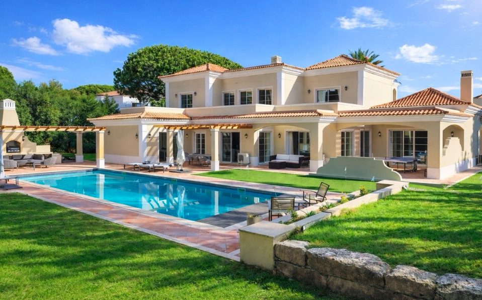 Luxury-Villa-Living-Villa-Jacinto-Portugal–04-17 at 09.45.46