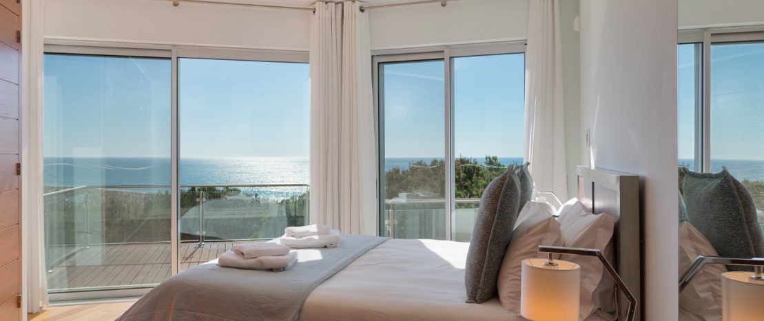 Luxury-Villa-Living-Villa-Joao-Portugal–04-17 at 15.46.13