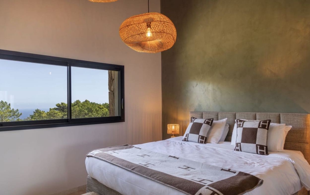 Luxury-Villa-Living-Villa-Noir-Corsica-10