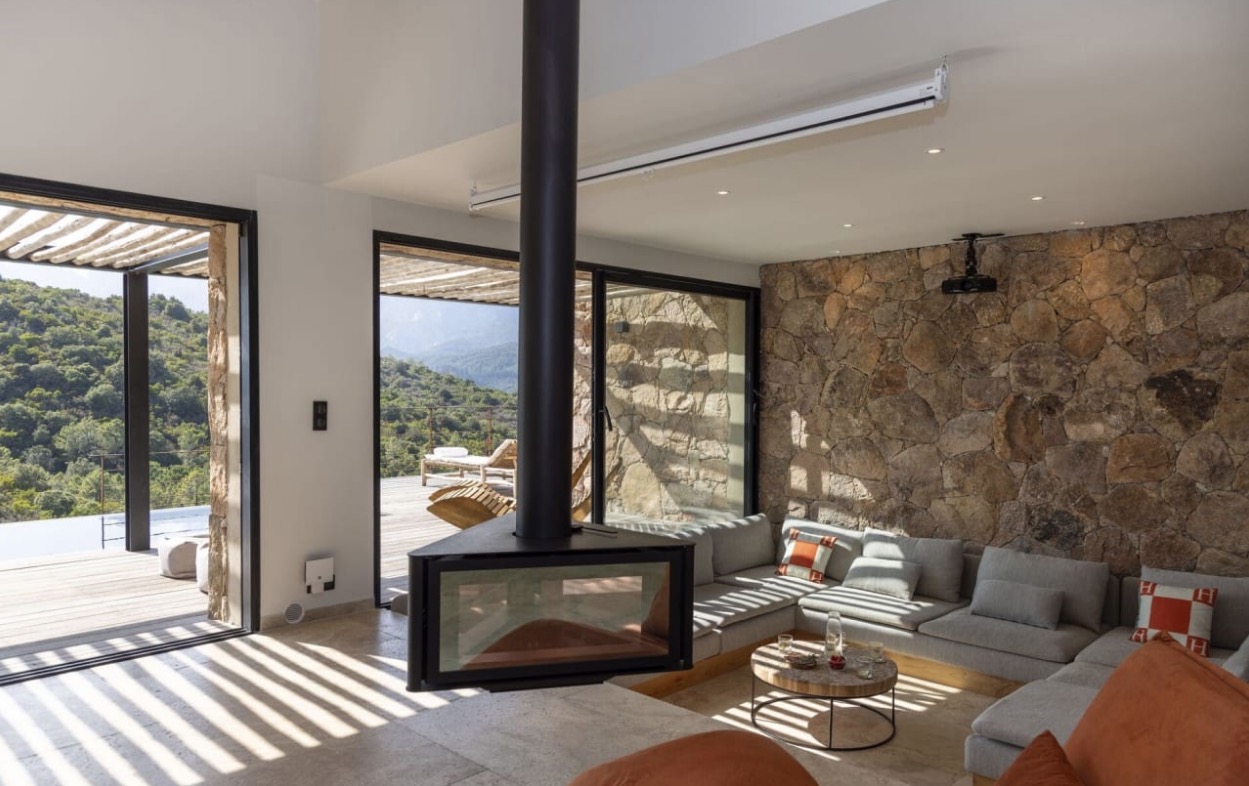 Luxury-Villa-Living-Villa-Noir-Corsica-21