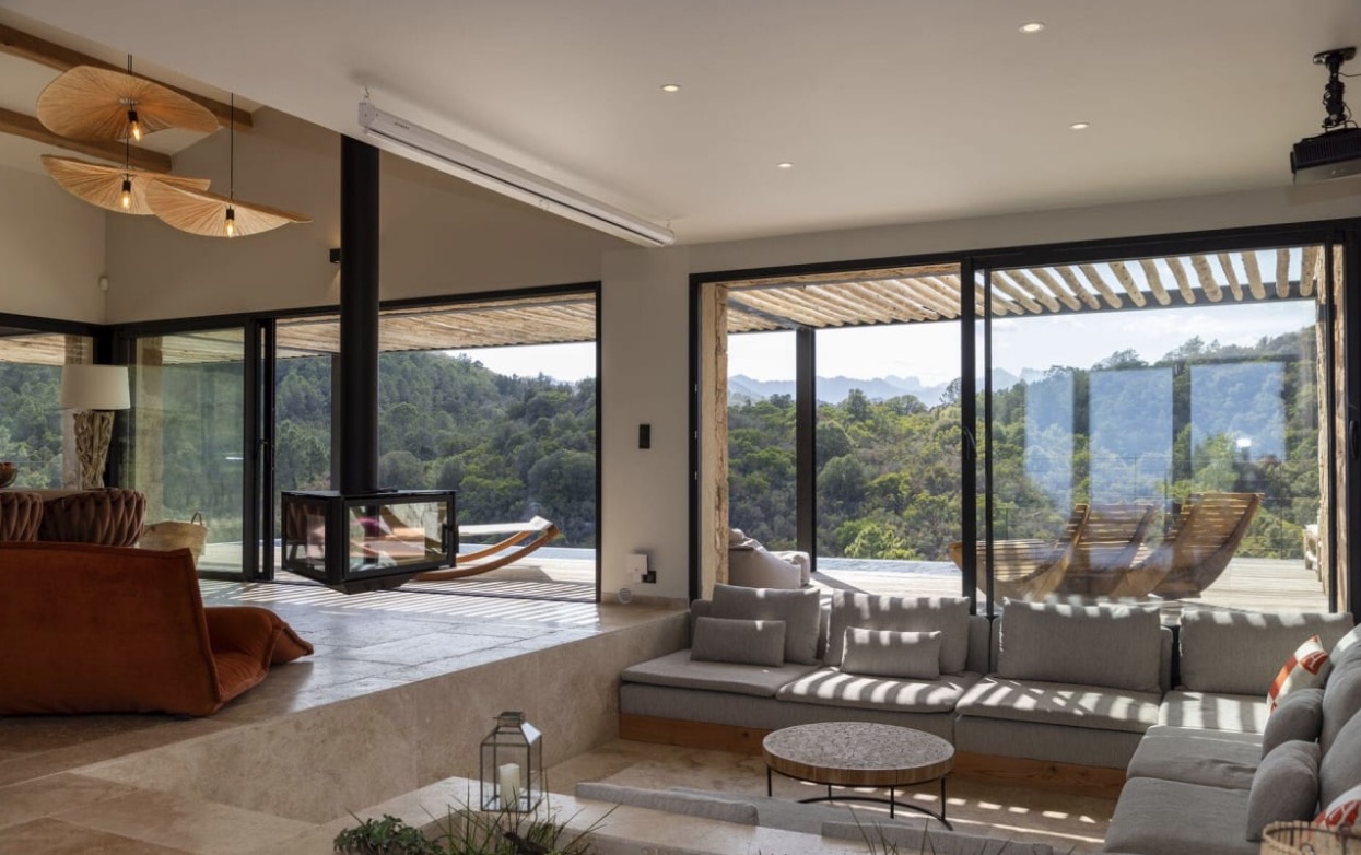 Luxury-Villa-Living-Villa-Noir-Corsica-23