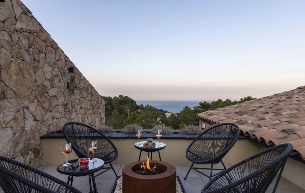 Luxury-Villa-Living-Villa-Noir-Corsica-25
