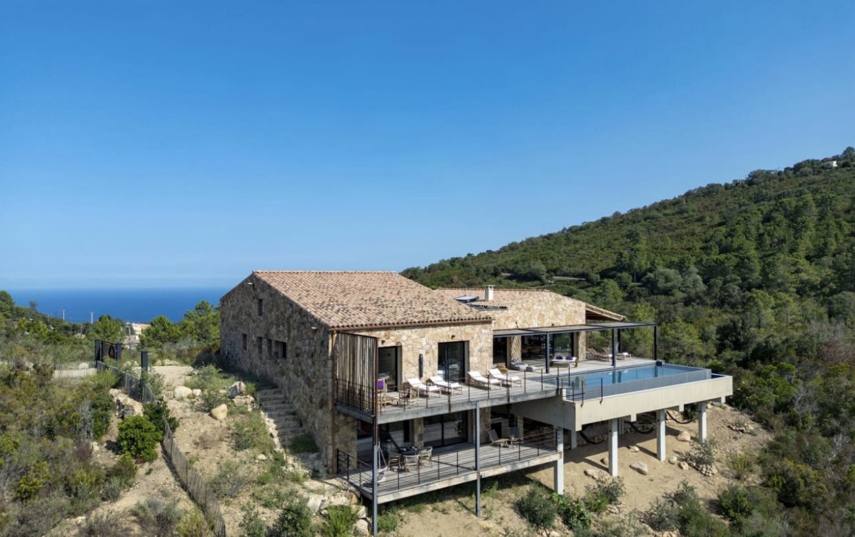Luxury-Villa-Living-Villa-Noir-Corsica-29