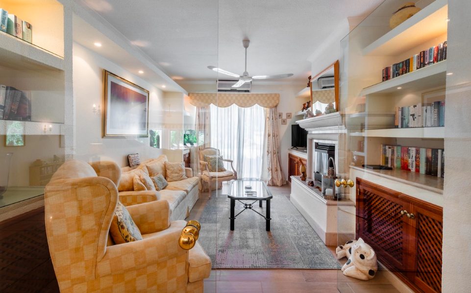 Luxury-Villa-Living-Villa-Pinto-Portugal–04-17 at 10.01.50