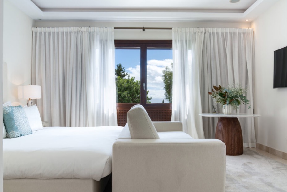 Luxury-Villa-Living-Villa-Remiro-Marbella-3 Luxury-Villa-Living-Villa-Remiro-Marbella-3