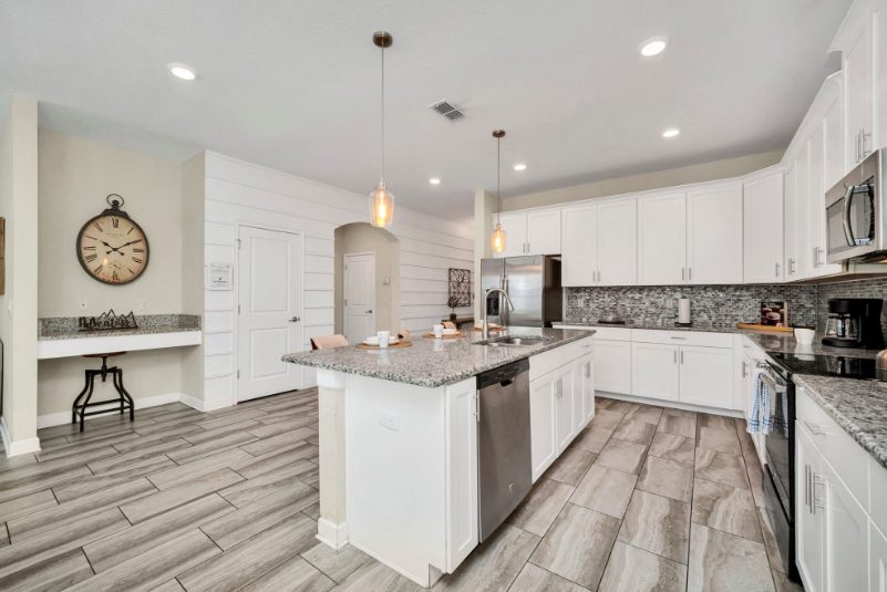 Luxury-Villa-Living-Villa-cosmo-USA–04-30 at 14.36.39
