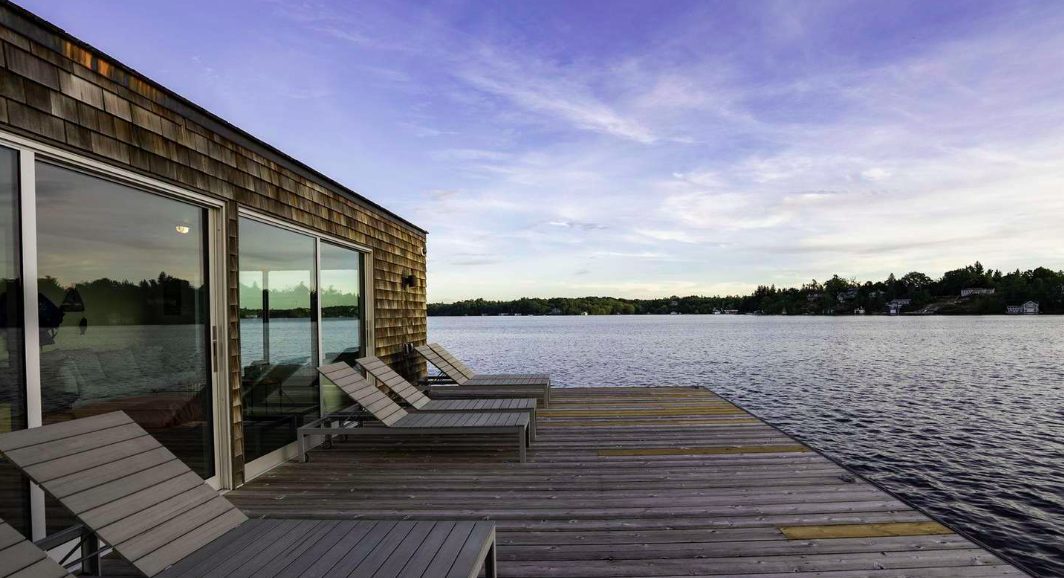 Luxury-Villa-Living-Whitney-Canada–04-17 at 13.14.48