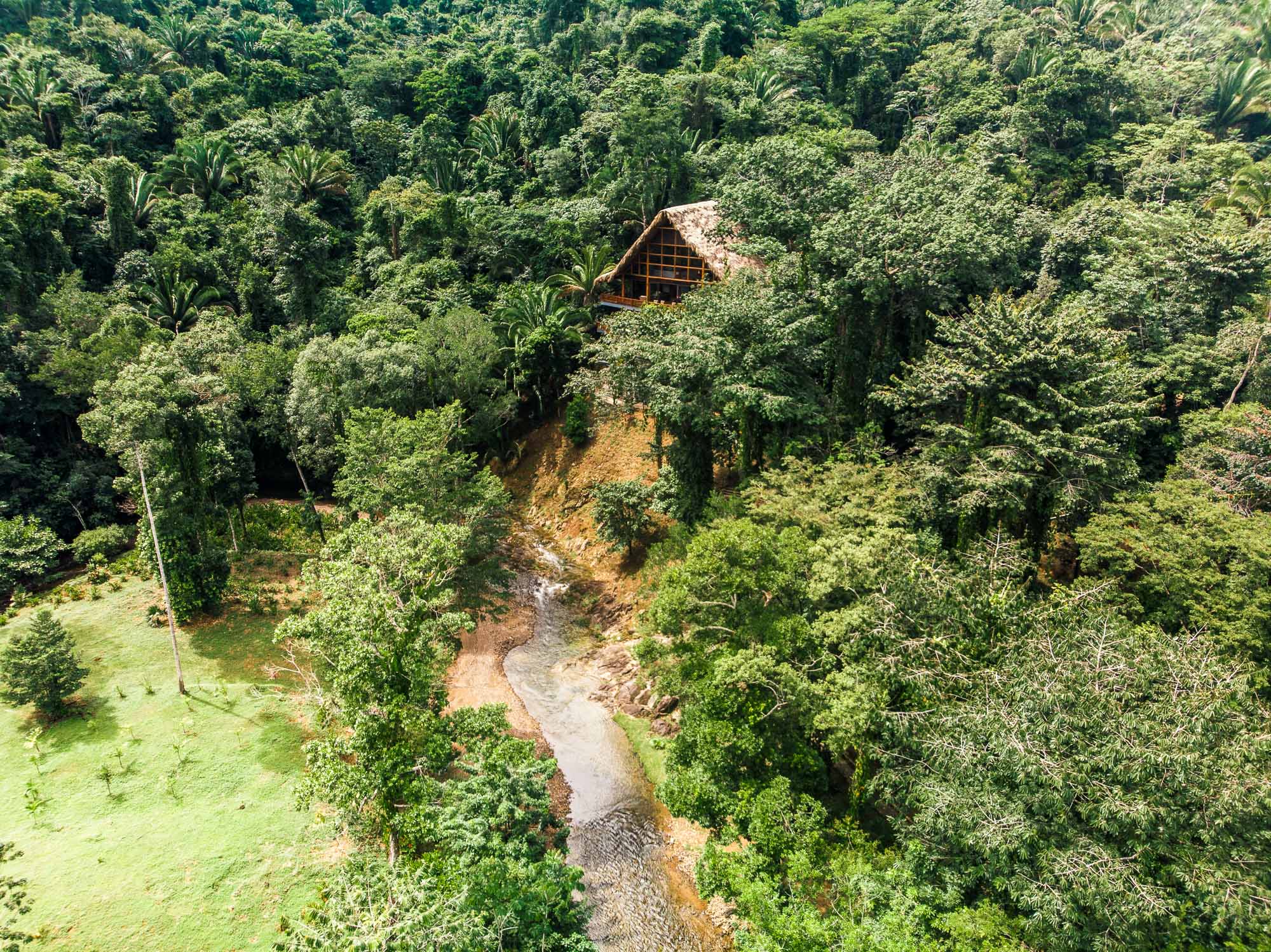 Luxury_Villa_Living_Gladden_Valley_Stream_Belize14