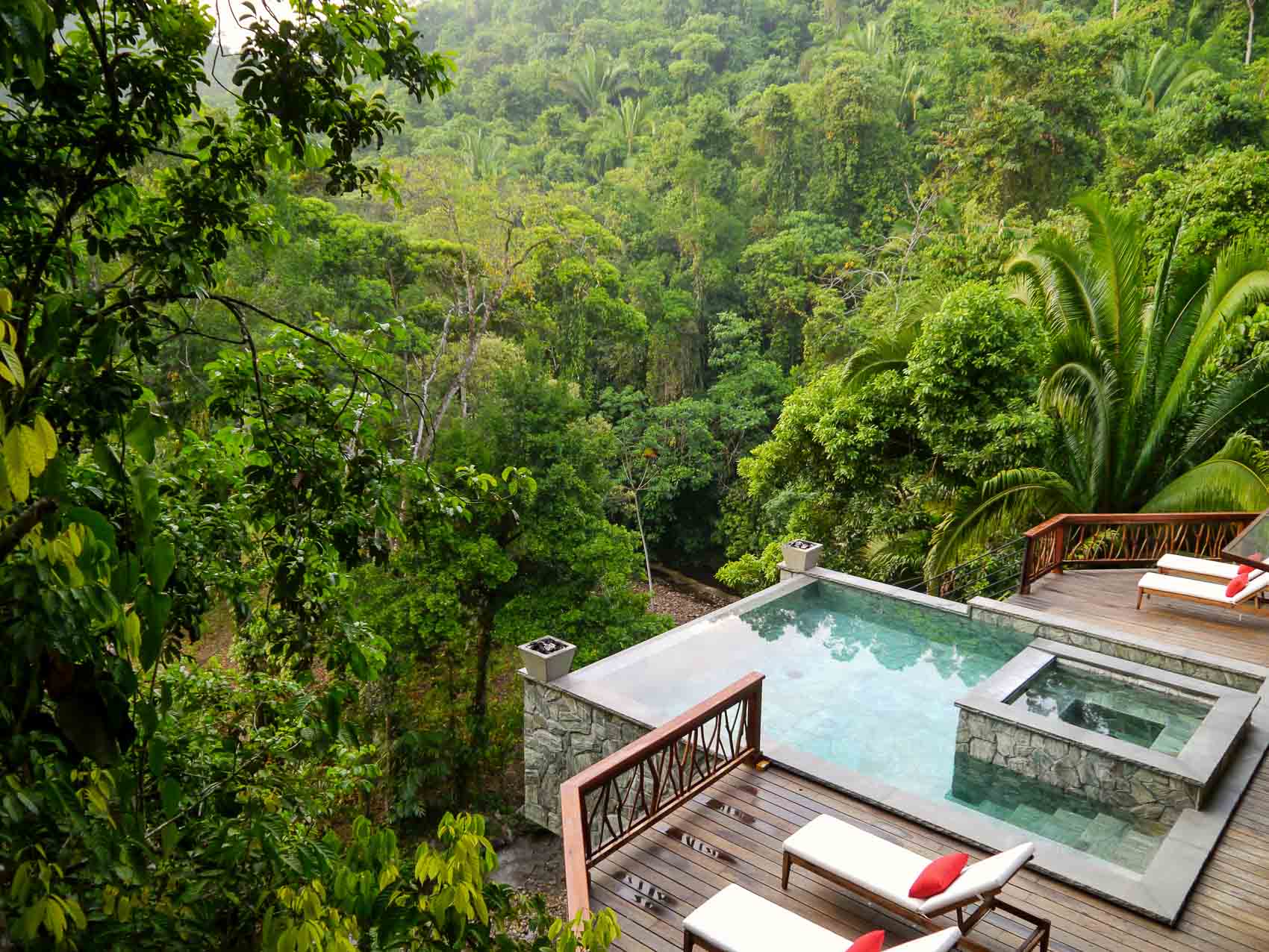 Luxury_Villa_Living_Gladden_Valley_Stream_Belize3