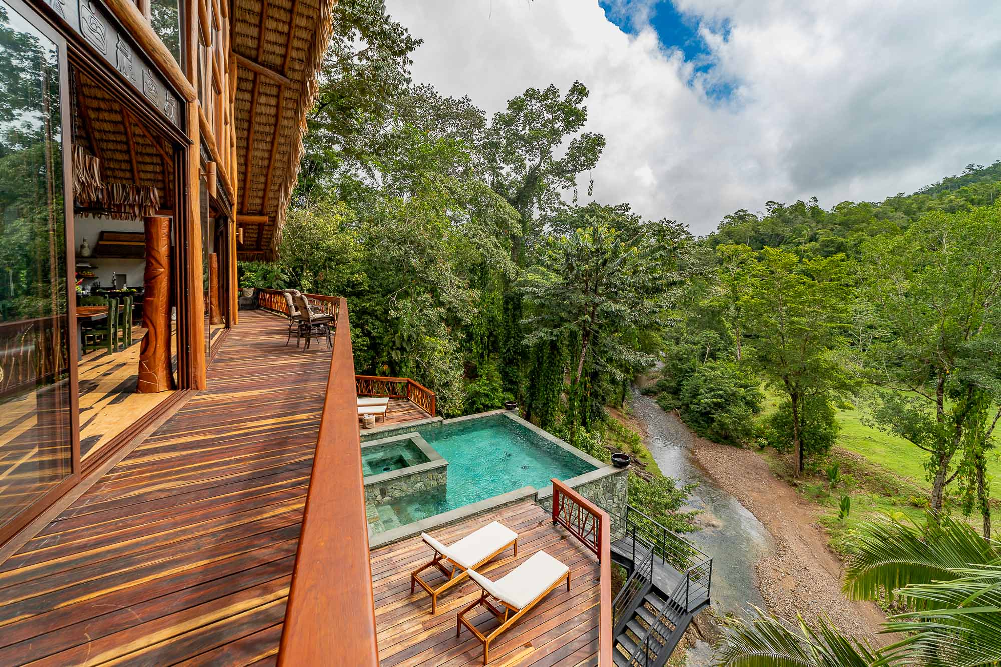 belizemytravels@gmail.com