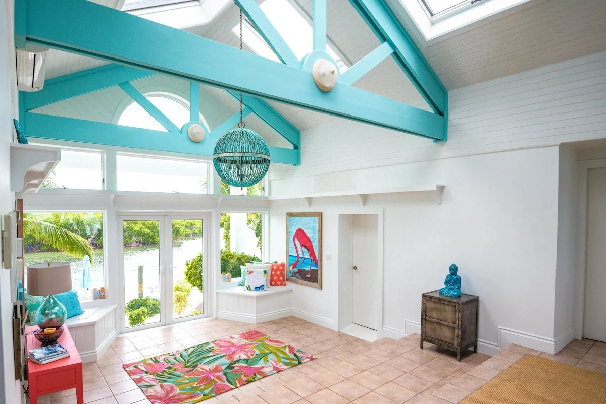 luxury-villa-living-middle-cay-harbour-island-bahamas-6