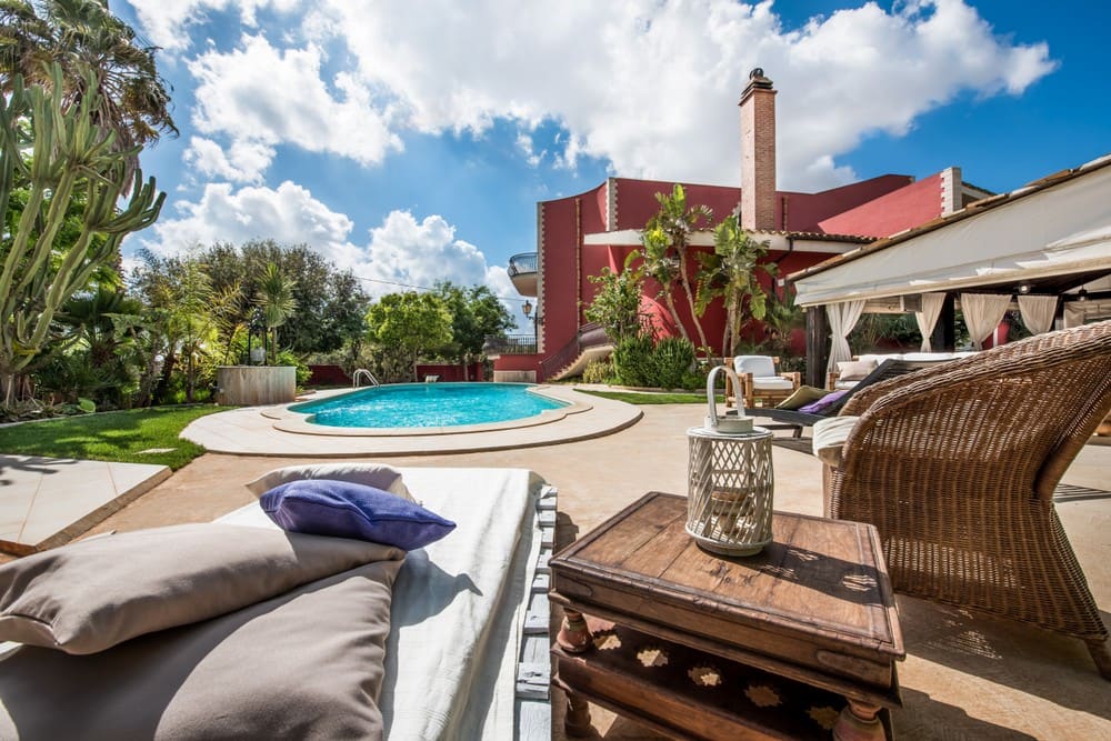LVL-Luxury-4-Bed-VillA-SICILY-VILLA-DEL-BUTTERFLY-1