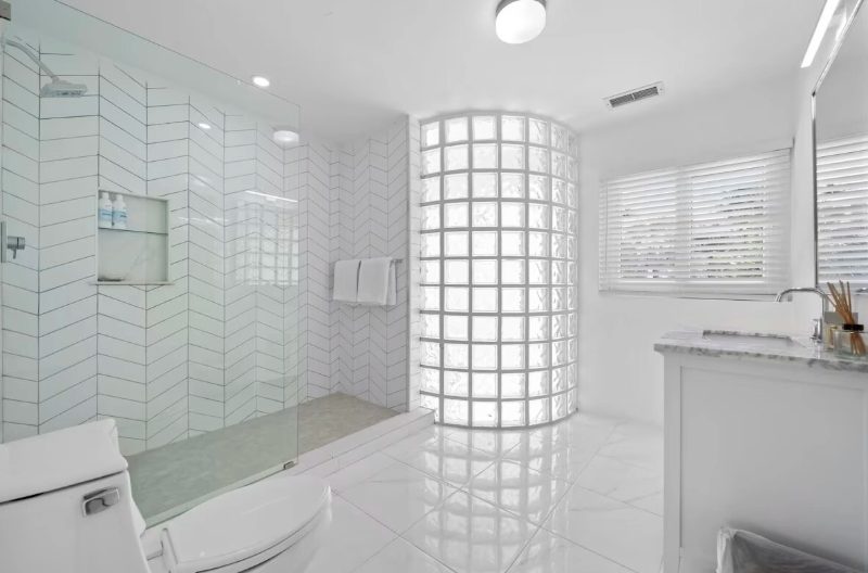 Luxury-Villa-Living-Sunsational-Bahamas–05-19 at 15.11.39 Luxury-Villa-Living-Sunsational-Bahamas–05-19 at 15.11.39
