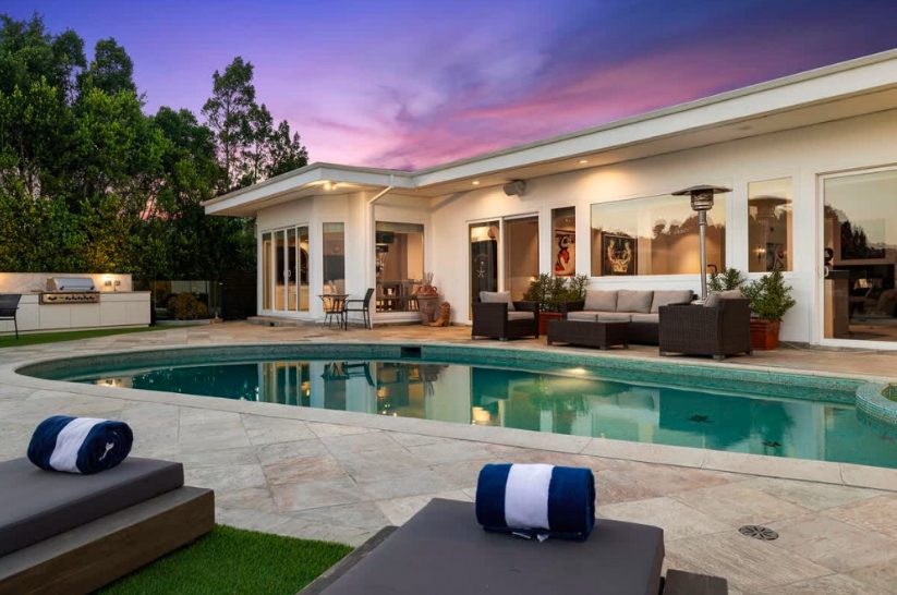 Luxury-Villa-Living-Villa-Angel-LA-USA–05-20 at 12.44.09
