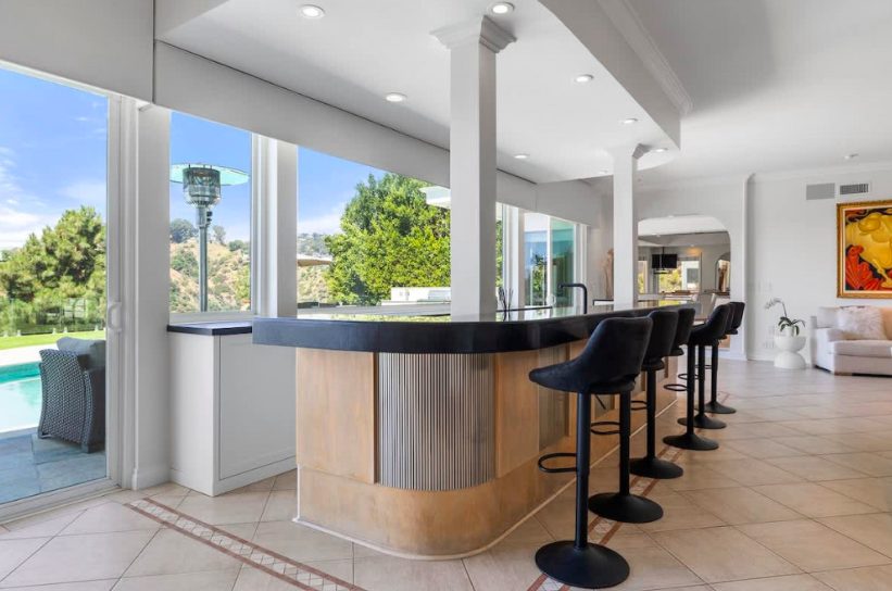 Luxury-Villa-Living-Villa-Angel-LA-USA–05-20 at 12.45.11