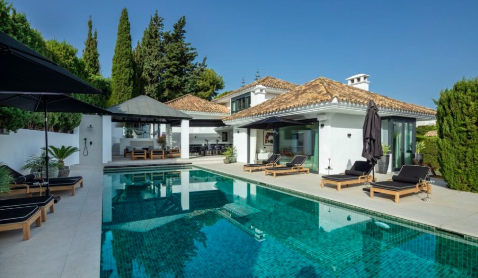 Luxury-Villa-Living-Villa-Aucho-Marbella–05-27 at 15.50.21