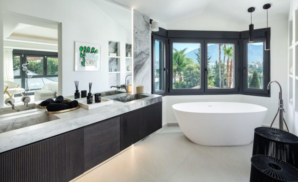 Luxury-Villa-Living-Villa-Aucho-Marbella–05-27 at 15.51.42