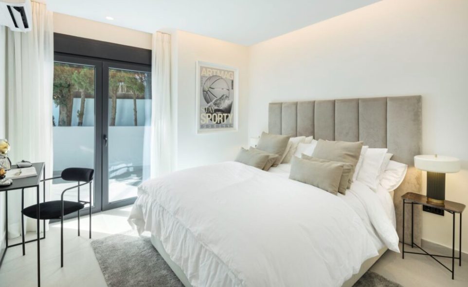 Luxury-Villa-Living-Villa-Aucho-Marbella–05-27 at 15.52.03