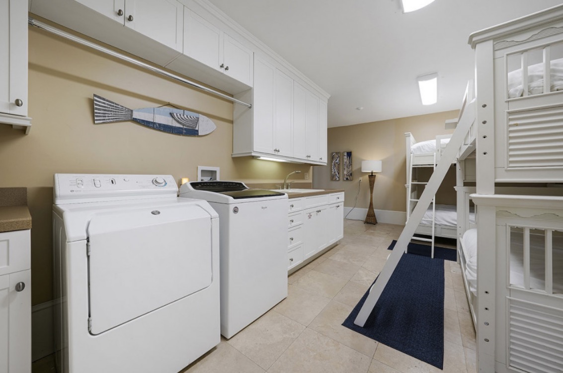 Luxury-Villa-Living-Villa-Destiny-Florida-21 Luxury-Villa-Living-Villa-Destiny-Florida-21