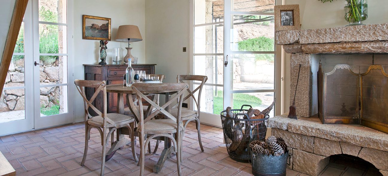 Luxury-Villa-Living-Villa-Fraise-Corsica–05-18 at 09.35.45 Luxury-Villa-Living-Villa-Fraise-Corsica–05-18 at 09.35.45