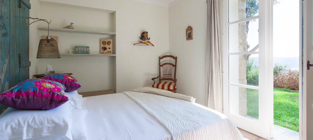 Luxury-Villa-Living-Villa-Fraise-Corsica–05-18 at 09.36.44 Luxury-Villa-Living-Villa-Fraise-Corsica–05-18 at 09.36.44