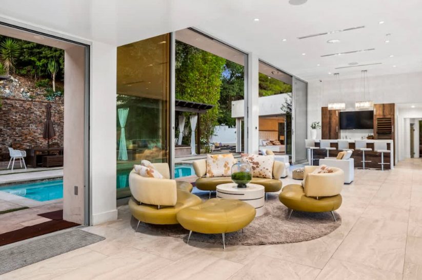 Luxury-Villa-Living-Villa-Kalyke-LA-USA–05-20 at 13.48.06