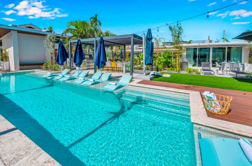 Luxury-Villa-Living-Villa-Light-USA–05-08 at 11.01.20 Luxury-Villa-Living-Villa-Light-USA–05-08 at 11.01.20