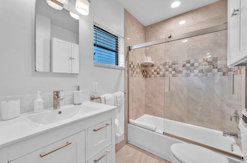 Luxury-Villa-Living-Villa-Light-USA–05-08 at 11.08.22 Luxury-Villa-Living-Villa-Light-USA–05-08 at 11.08.22