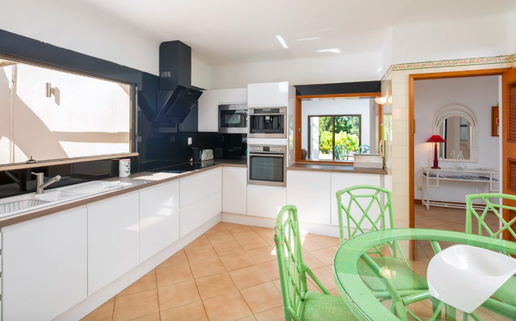 Luxury-Villa-Living-Villa-Limao-Portugal–05-21 at 13.41.55