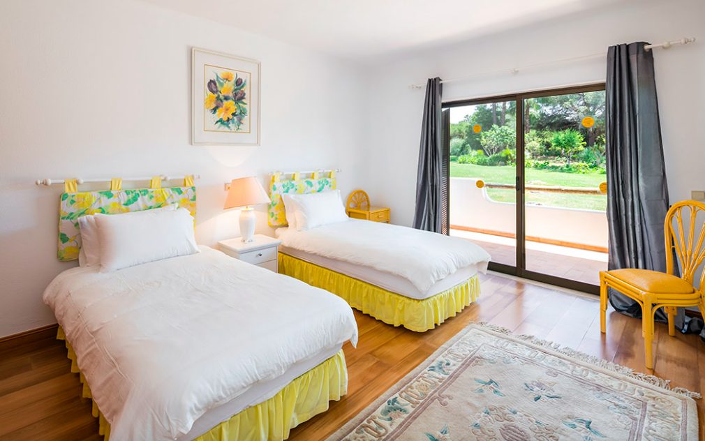Luxury-Villa-Living-Villa-Limao-Portugal–05-21 at 13.42.05