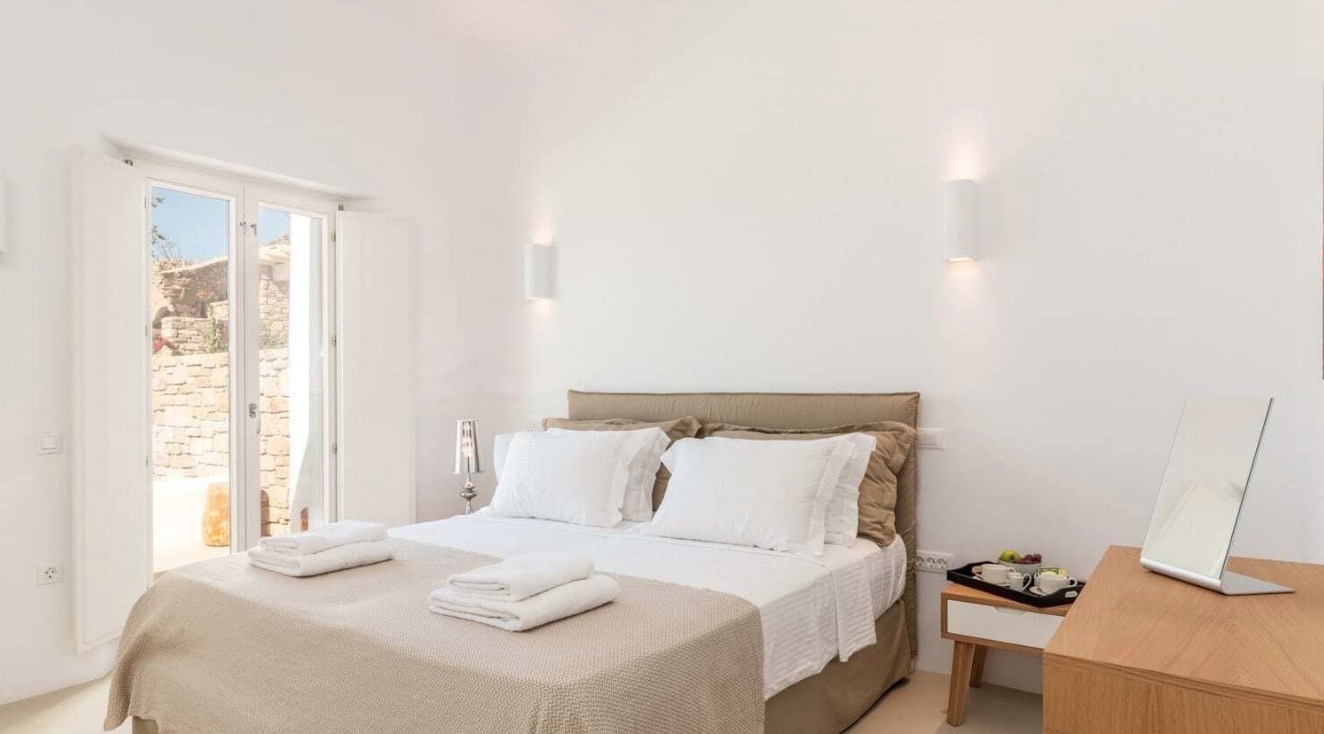 Luxury-Villa-Living-Villa-Louis-Mykonos-4 Luxury-Villa-Living-Villa-Louis-Mykonos-4