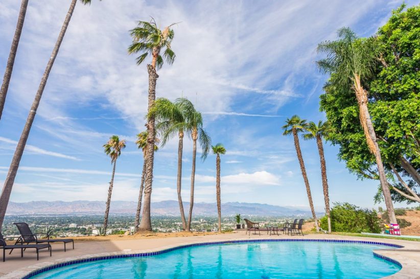 Luxury-Villa-Living-Villa-Neutron-LA-USA–05-20 at 13.25.21 Luxury-Villa-Living-Villa-Neutron-LA-USA–05-20 at 13.25.21