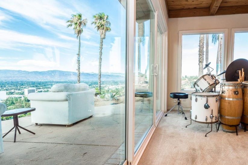 Luxury-Villa-Living-Villa-Neutron-LA-USA–05-20 at 13.25.29 Luxury-Villa-Living-Villa-Neutron-LA-USA–05-20 at 13.25.29