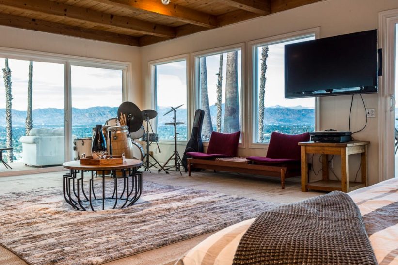 Luxury-Villa-Living-Villa-Neutron-LA-USA–05-20 at 13.25.43 Luxury-Villa-Living-Villa-Neutron-LA-USA–05-20 at 13.25.43