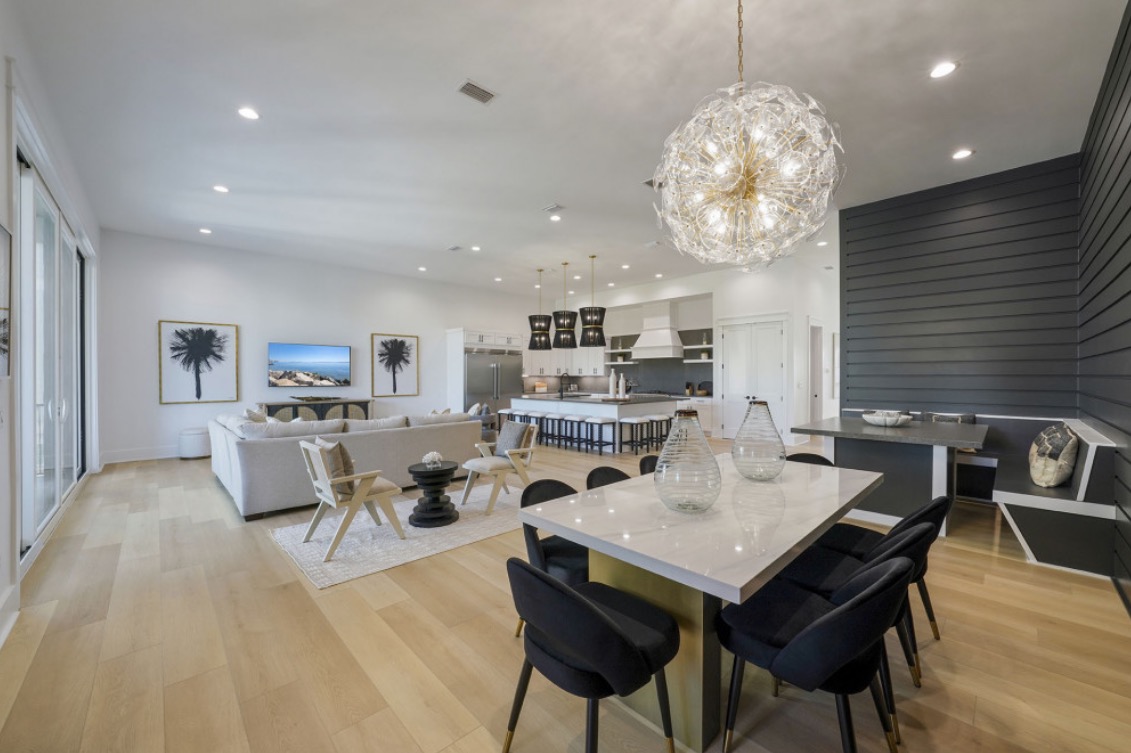Luxury-Villa-Living-Villa-Orbit-Florida-28 Luxury-Villa-Living-Villa-Orbit-Florida-28
