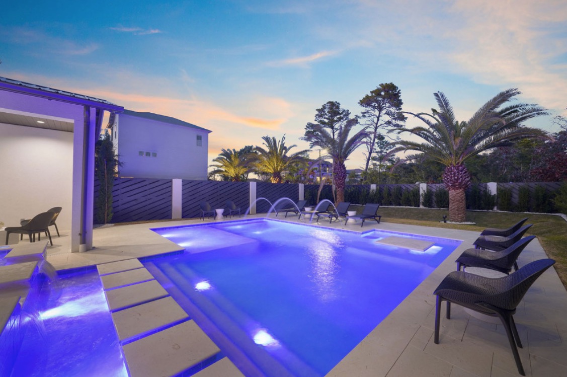 Luxury-Villa-Living-Villa-Orbit-Florida-4 Luxury-Villa-Living-Villa-Orbit-Florida-4