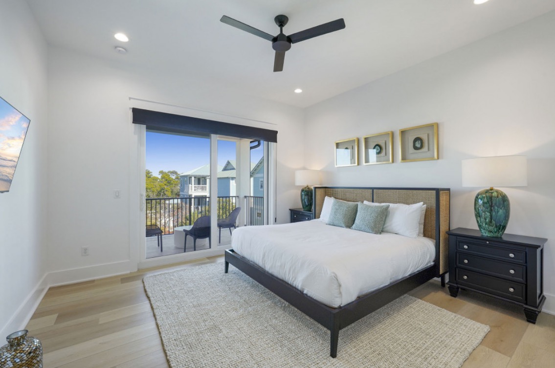 Luxury-Villa-Living-Villa-Orbit-Florida-9 Luxury-Villa-Living-Villa-Orbit-Florida-9
