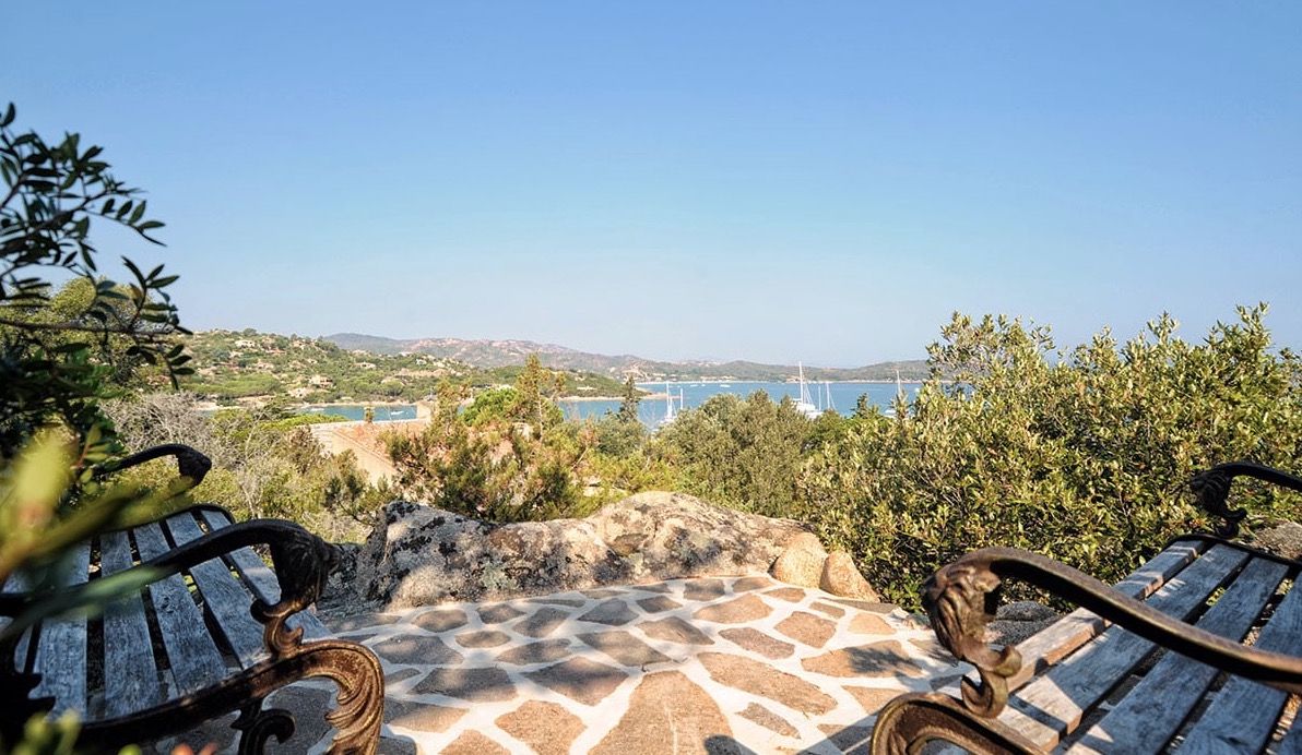 Luxury-Villa-Living-Villa-Pasca-Sardinia-14