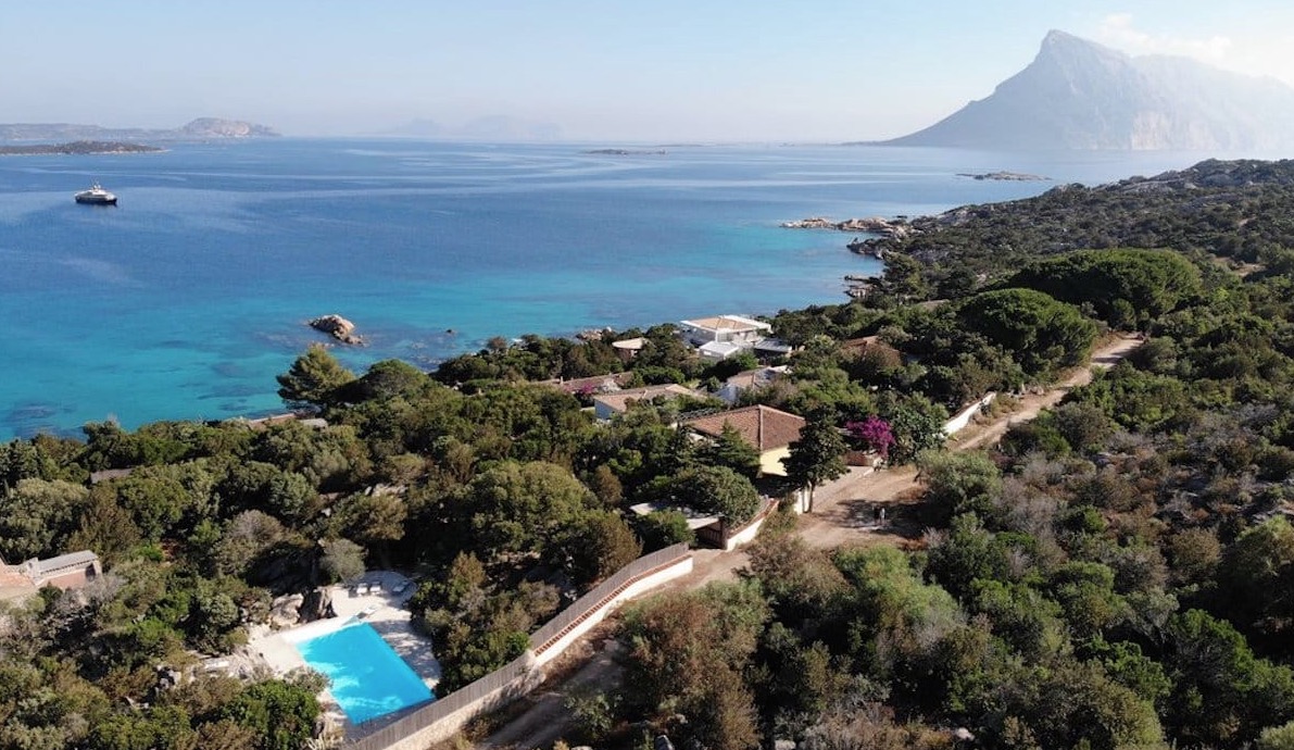 Luxury-Villa-Living-Villa-Pasca-Sardinia-17