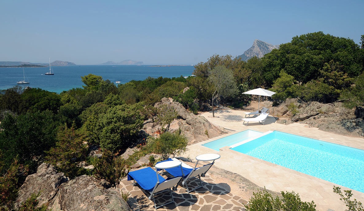 Luxury-Villa-Living-Villa-Pasca-Sardinia-18