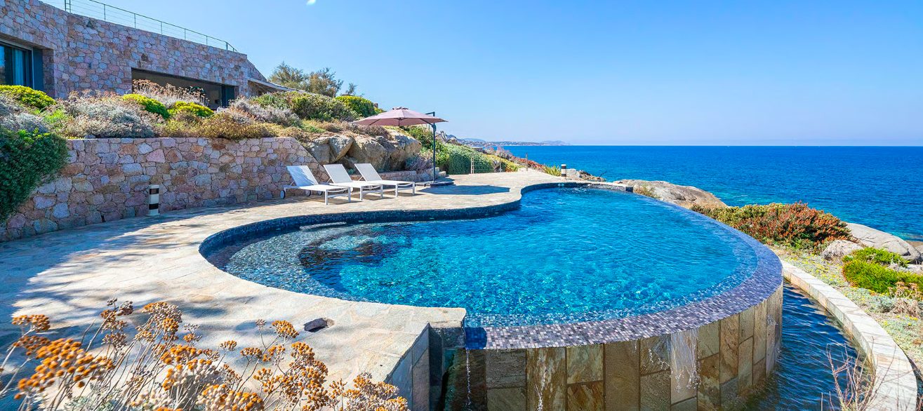 Luxury-Villa-Living-Villa-Poire-Corsica–05-18 at 09.48.52 Luxury-Villa-Living-Villa-Poire-Corsica–05-18 at 09.48.52