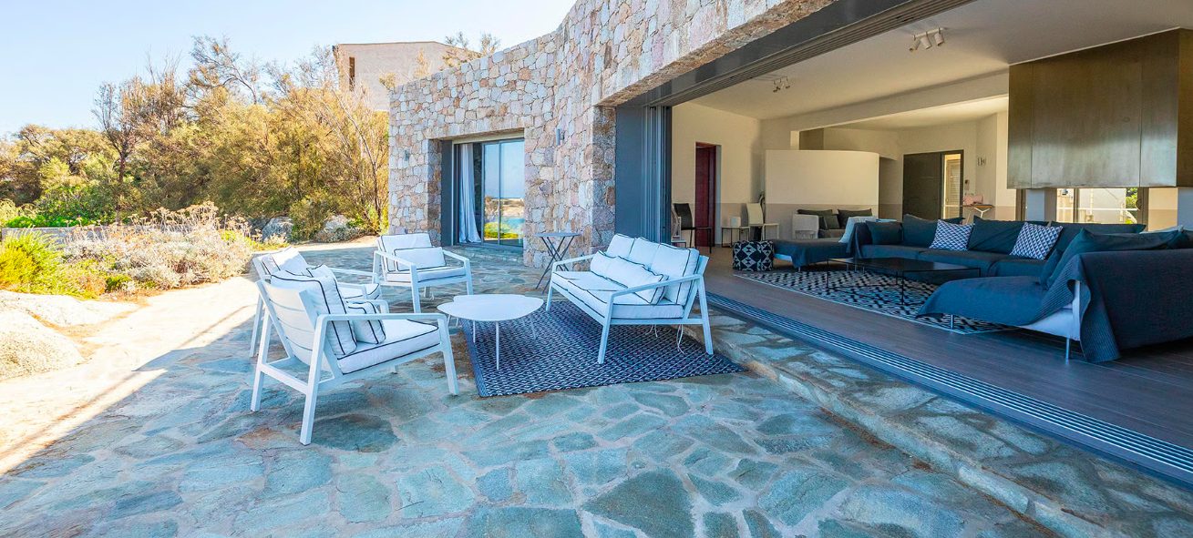 Luxury-Villa-Living-Villa-Poire-Corsica–05-18 at 09.48.58 Luxury-Villa-Living-Villa-Poire-Corsica–05-18 at 09.48.58